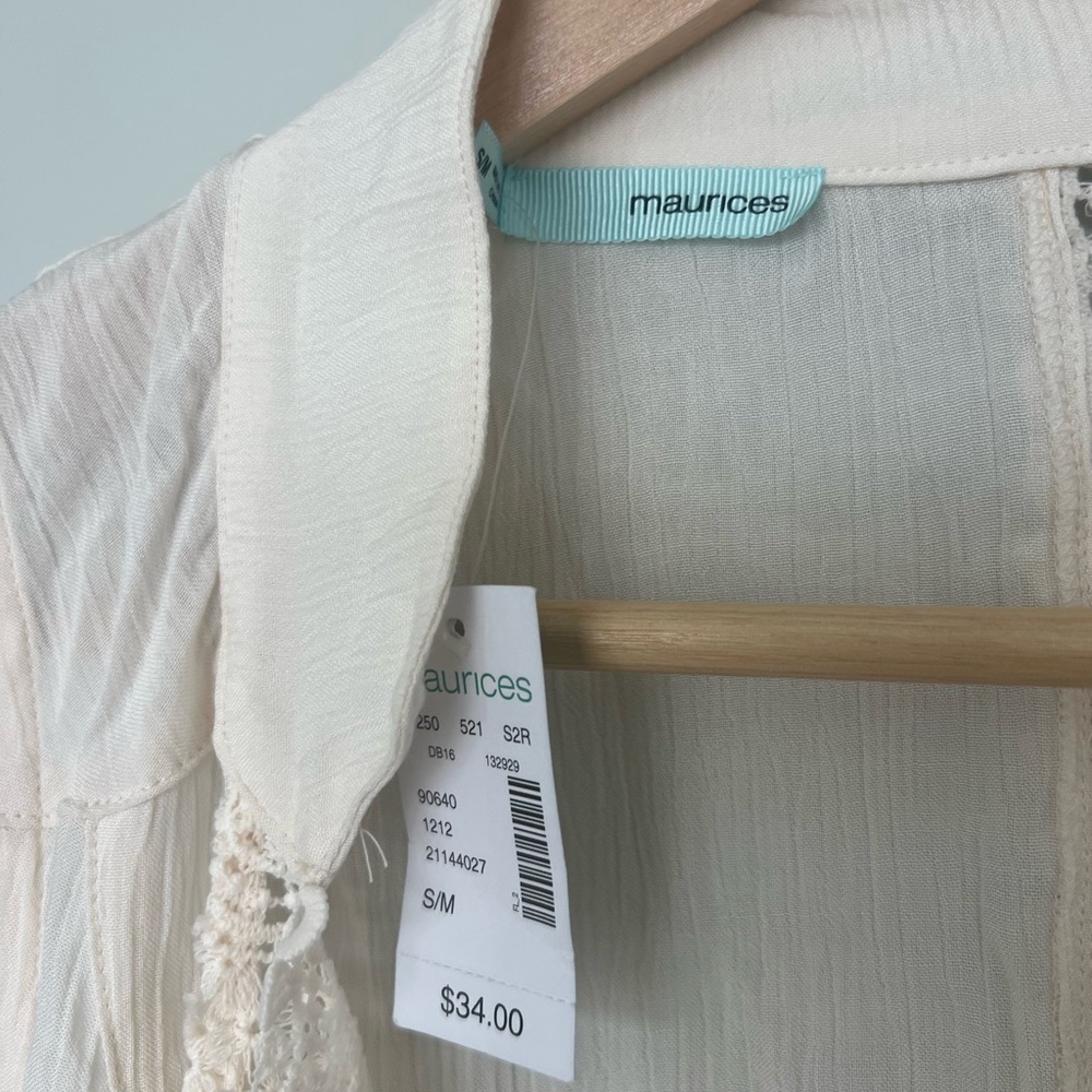 NWT - Maurices Long Ivory Top with Lace Accents